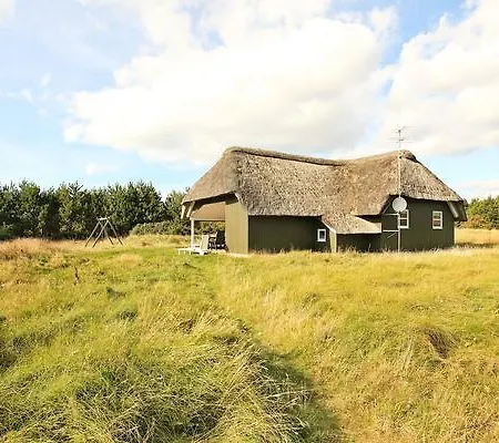 Three-bedroom Holiday In 6 * Blåvand